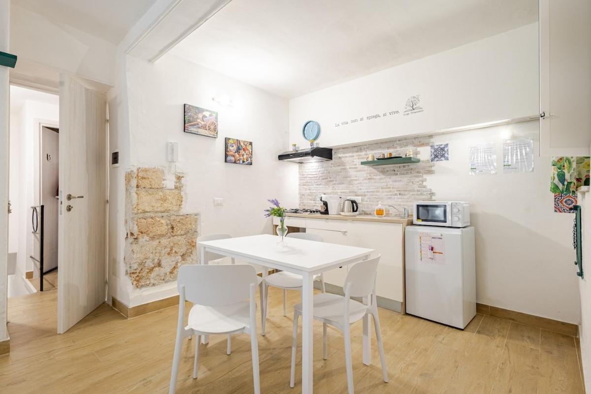 Talia Capo Massimo Apartment Palermo Exterior photo